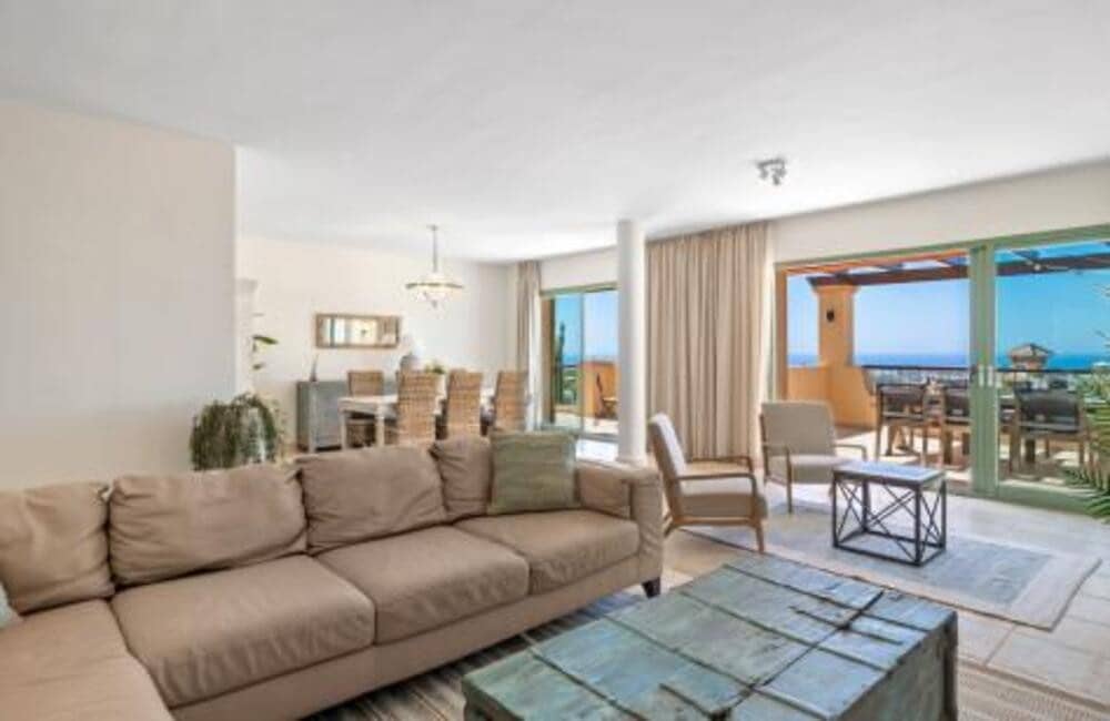 4 camera da letto Attico da affittare in Los Flamingos con piscina garage - 5.000 € (Rif: 8661828)