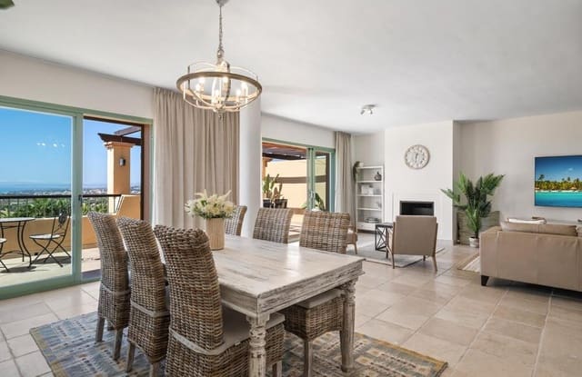 4 quarto Penthouse para arrendar em Los Flamingos, Benahavís com piscina garagem - 5 000 € (Ref: 8661828)