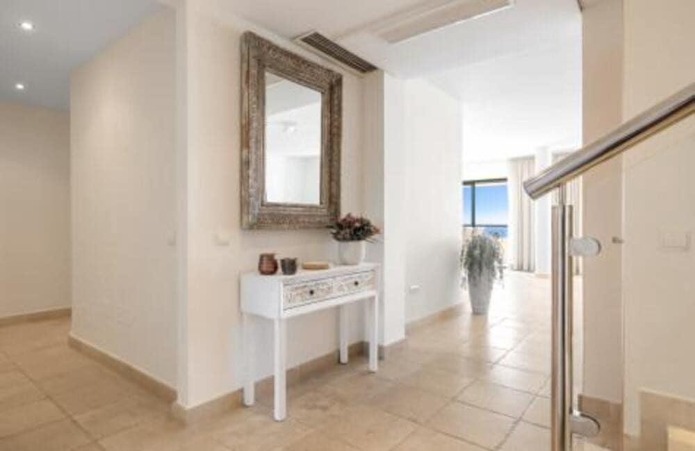 4 camera da letto Attico da affittare in Los Flamingos con piscina garage - 5.000 € (Rif: 8661828)