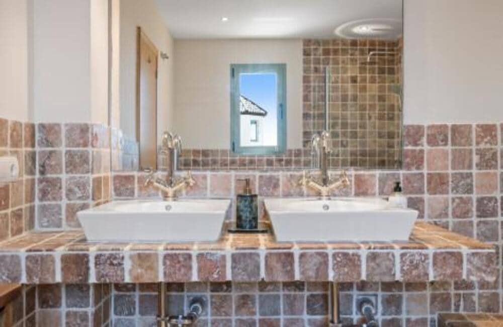 4 camera da letto Attico da affittare in Los Flamingos con piscina garage - 5.000 € (Rif: 8661828)