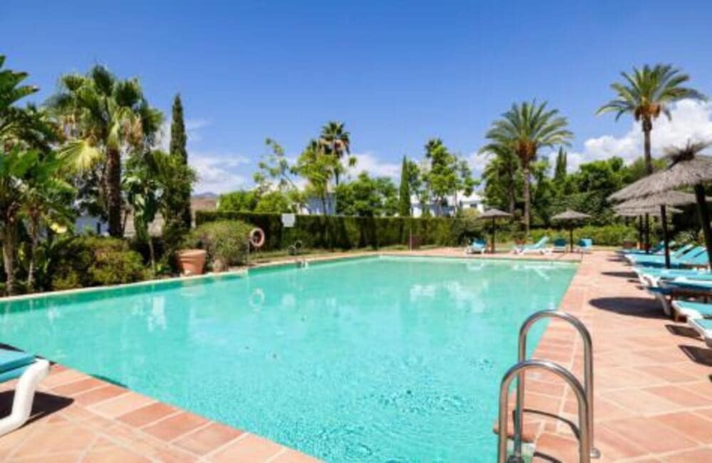 4 camera da letto Attico da affittare in Los Flamingos con piscina garage - 5.000 € (Rif: 8661828)