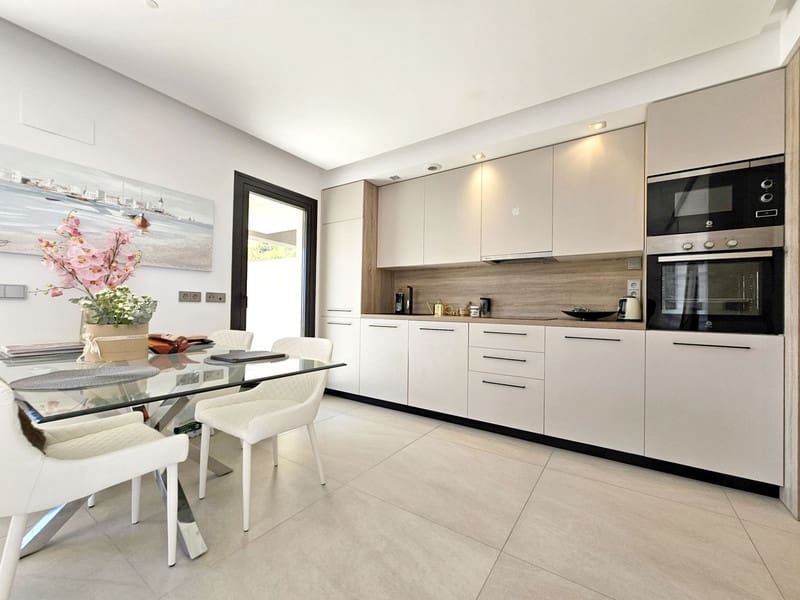 3 chambre Appartement à vendre à Benahavis avec piscine garage - 650 000 € (Ref: 8667015)