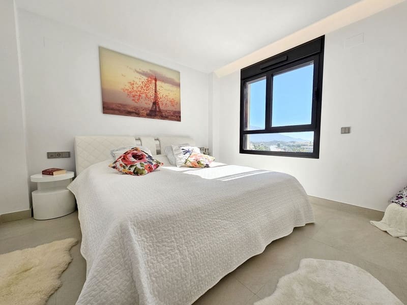 3 chambre Appartement à vendre à Benahavis avec piscine garage - 650 000 € (Ref: 8667015)