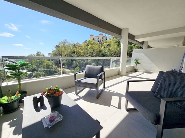 3 chambre Appartement à vendre à La Quinta, Benahavís avec piscine garage - 650 000 € (Ref: 8667015)