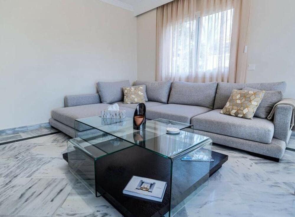 3 sovrum Lägenhet att hyra i Marbella med pool garage - 2 800 € (Ref: 8669548)