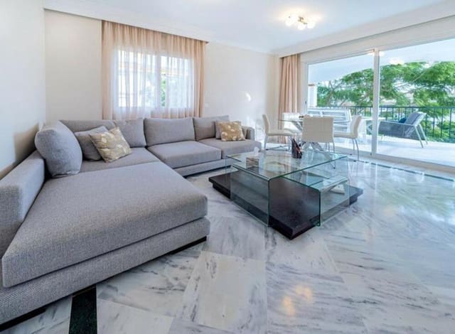 3 bedroom Apartment for rent in La Dama de Noche - La Alzambra, Marbella with pool garage - € 2,800 (Ref: 8669548)