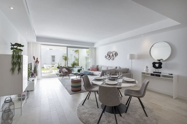 Apartamento de 2 habitaciones en Casares Pueblo, Casares en alquiler con piscina garaje - 2.500 € (Ref: 8671562)