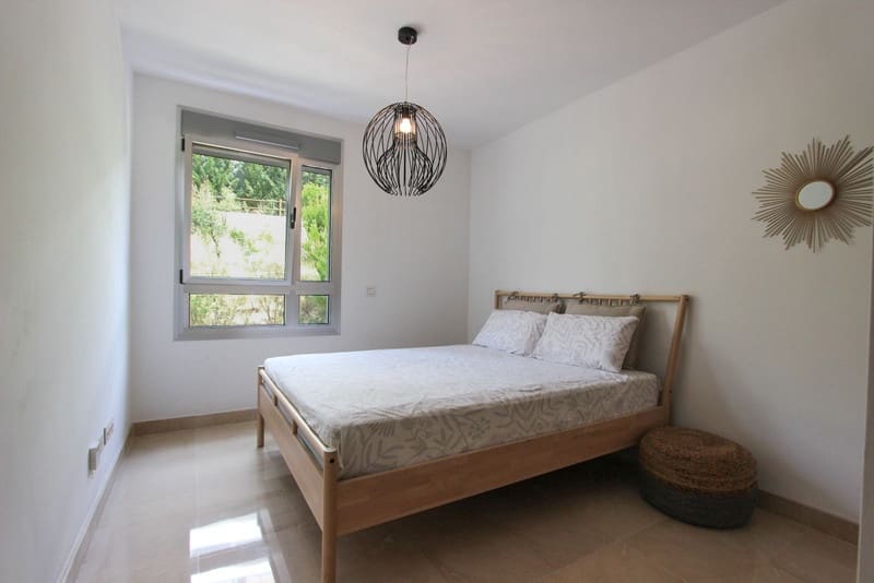 3 soverom Penthouse til salgs i Benahavis med svømmebasseng garasje - € 899 000 (Ref: 8703472)