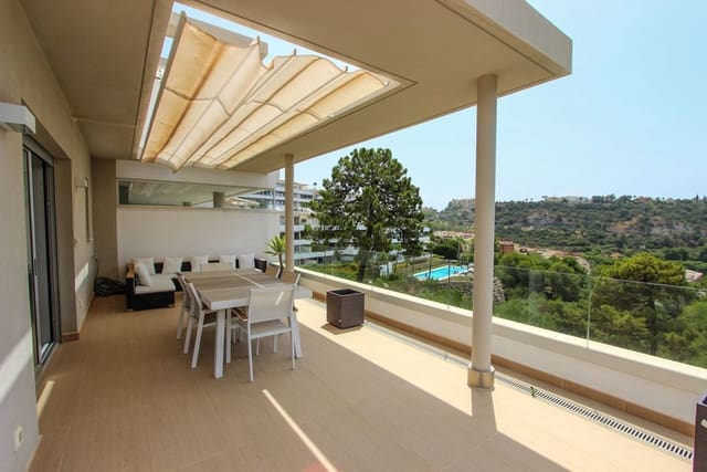 3 soveværelse Penthouse til salg i La Zagaleta - El Madroñal, Benahavís med swimmingpool garage - € 899.000 (Ref: 8703472)