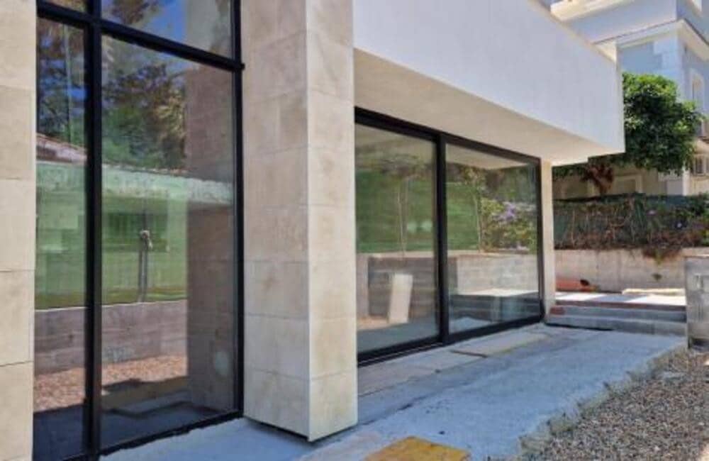 4 sypialnia Willa na sprzedaż w Nueva Andalucia z basenem - 1 595 000 € (Ref: 8712334)