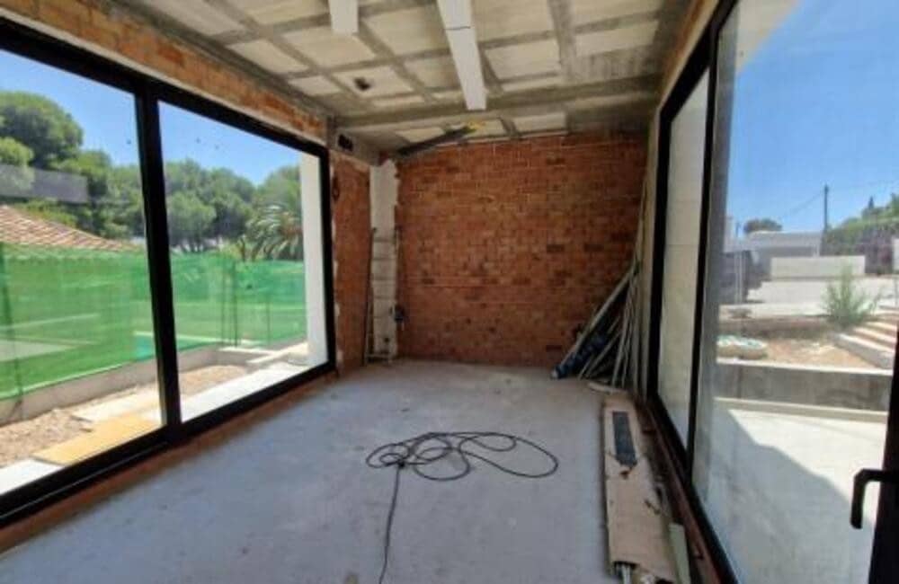 4 sypialnia Willa na sprzedaż w Nueva Andalucia z basenem - 1 595 000 € (Ref: 8712334)