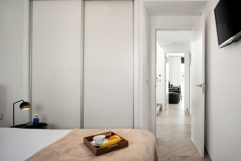 4 slaapkamer Huis te huur in Marbella met zwembad garage - € 7.500 (Ref: 8715200)