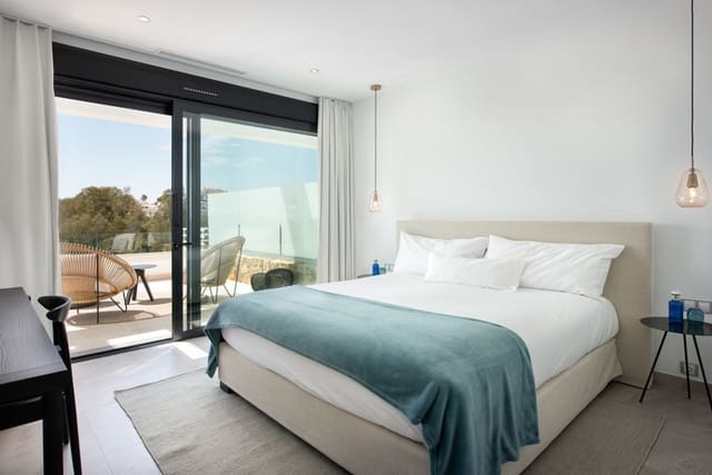 4 sypialnia Dom do wynajęcia w Lomas De Marbella, Marbella z basenem garażem - 7 500 € (Ref: 8715200)