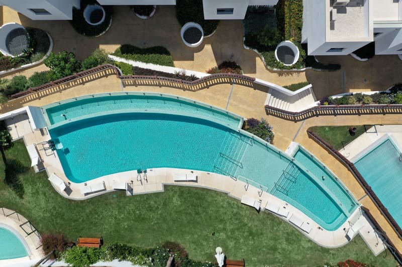 4 slaapkamer Huis te huur in Marbella met zwembad garage - € 7.500 (Ref: 8715200)