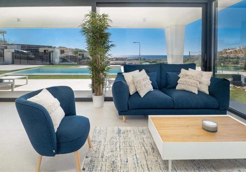 3 soverom Villa til salgs i La Duquesa / Puerto de la Duquesa med svømmebasseng garasje - € 1 400 000 (Ref: 8716921)