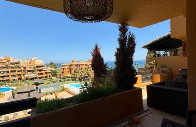 3 camera da letto Appartamento da affittare in El Padrón, Estepona con piscina garage - 3.500 € (Rif: 8740795)