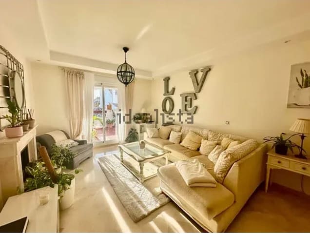Apartamento de 2 habitaciones en Los Naranjos, Marbella en alquiler con piscina - 1.800 € (Ref: 8746333)