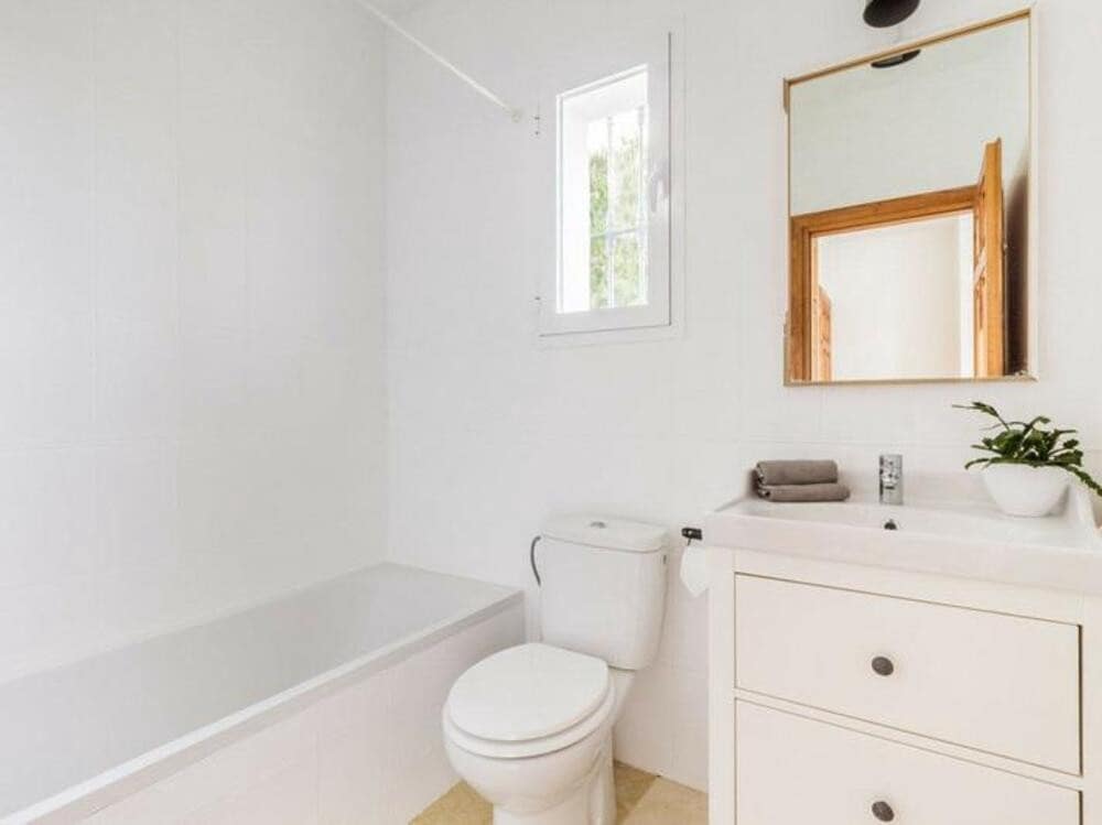 5 soveværelse Villa til leje i El Padron med swimmingpool garage - € 5.800 (Ref: 8751848)