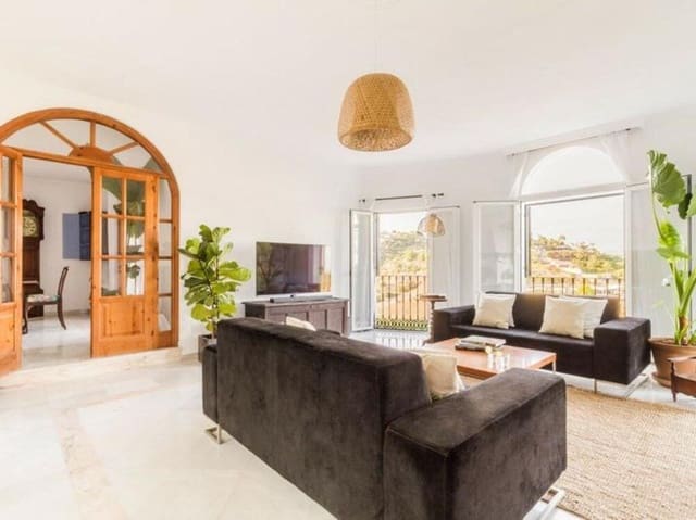 5 camera da letto Villa da affittare in El Padrón, Estepona con piscina garage - 5.800 € (Rif: 8751848)