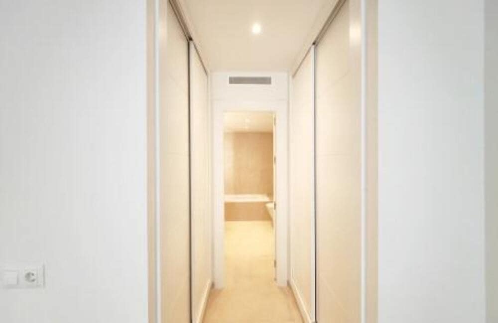 3 bedroom Apartment for rent in Marbella with pool garage - € 3,200 (Ref: 8751850)