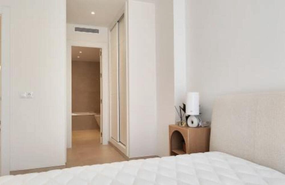 3 bedroom Apartment for rent in Marbella with pool garage - € 3,200 (Ref: 8751850)