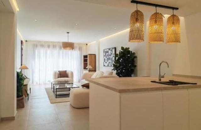 3 bedroom Apartment for rent in Nueva Andalucía Centro, Marbella with pool garage - € 3,200 (Ref: 8751850)