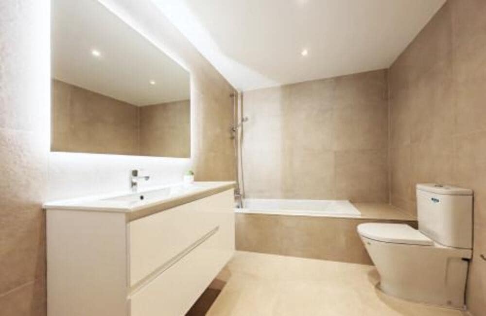 3 bedroom Apartment for rent in Marbella with pool garage - € 3,200 (Ref: 8751850)