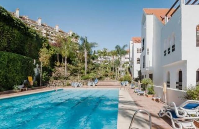 3 bedroom Apartment for rent in Nueva Andalucía Centro, Marbella with pool garage - € 3,200 (Ref: 8751850)