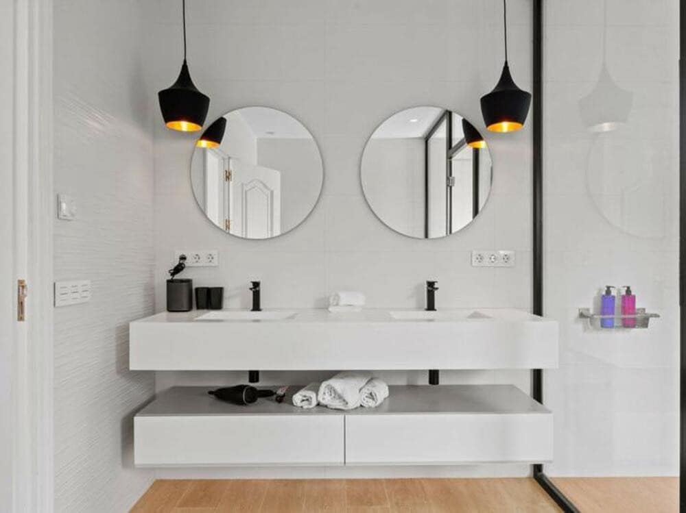 6 sypialnia Willa do wynajęcia w El Paraiso z basenem garażem - 11 995 € (Ref: 8755024)