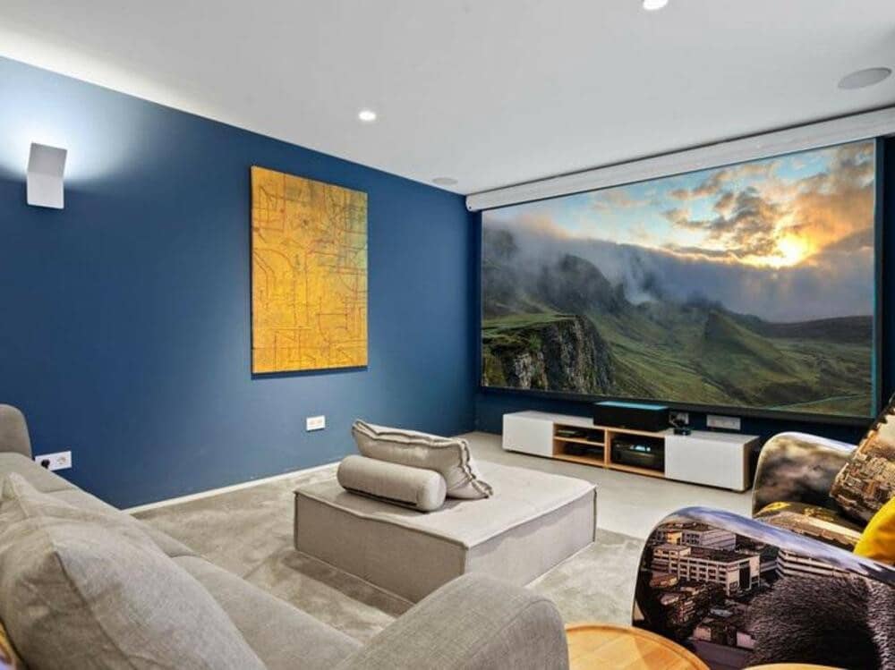 6 sypialnia Willa do wynajęcia w El Paraiso z basenem garażem - 11 995 € (Ref: 8755024)