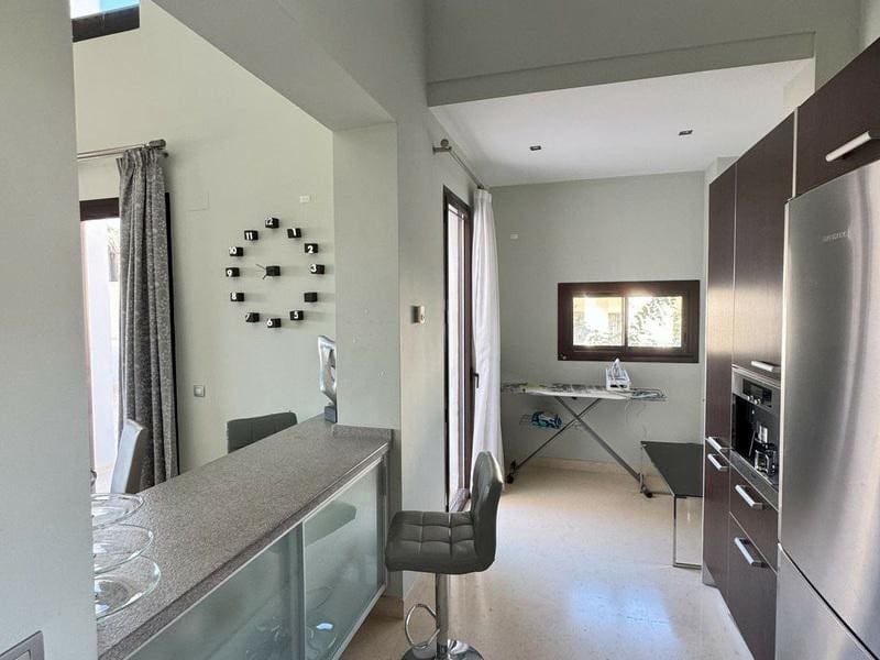 3 soveværelse Byhus til leje i Benahavis med swimmingpool garage - € 4.900 (Ref: 8766329)