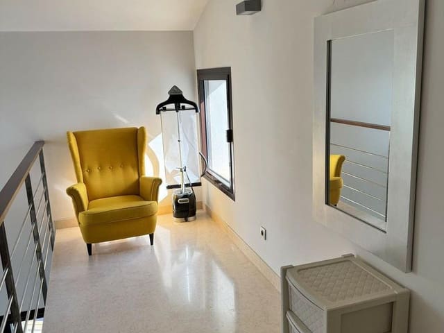 3 sypialnia Dom do wynajęcia w El Paraíso, Benahavís z basenem garażem - 4 900 € (Ref: 8766329)