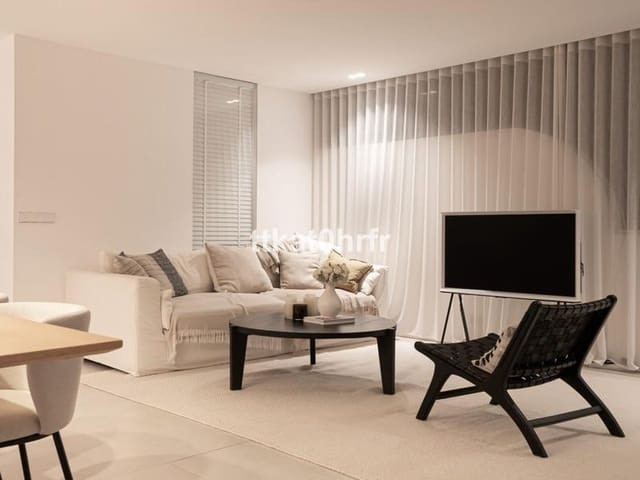 3 quarto Apartamento para venda em Los Naranjos, Marbella com garagem - 1 425 000 € (Ref: 8766331)