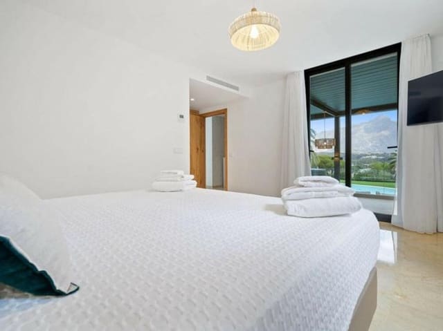 5 Zimmer Villa zu vermieten in Aloha Golf, Marbella mit Pool Garage - 13.000 € (Ref: 8769761)