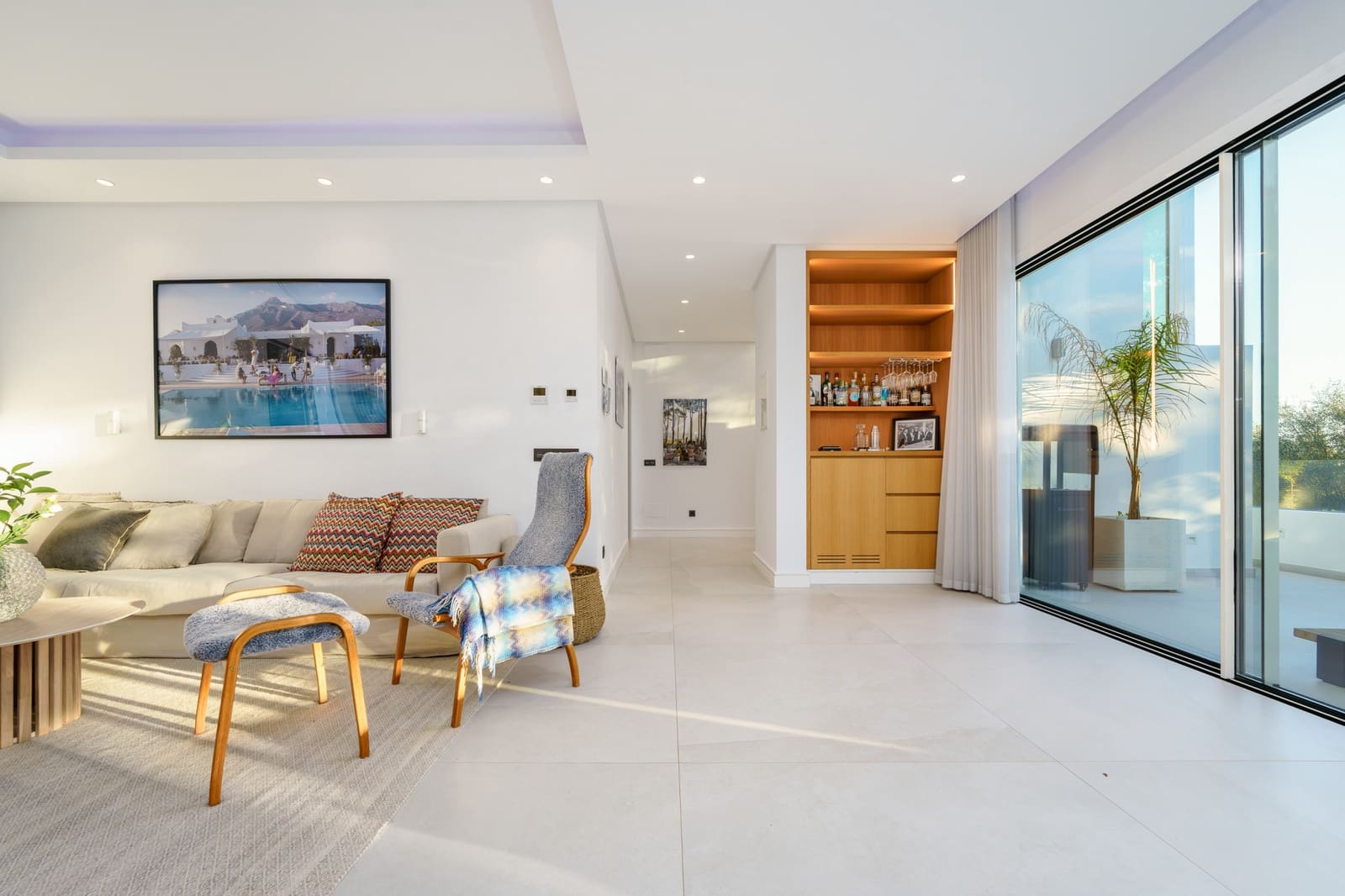 6 soverom Villa til salgs i Nueva Andalucia med svømmebasseng garasje - € 2 590 000 (Ref: 8769764)