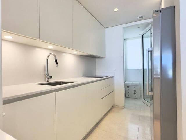 2 chambre Appartement à vendre à Ojen avec piscine garage - 630 000 € (Ref: 8772936)