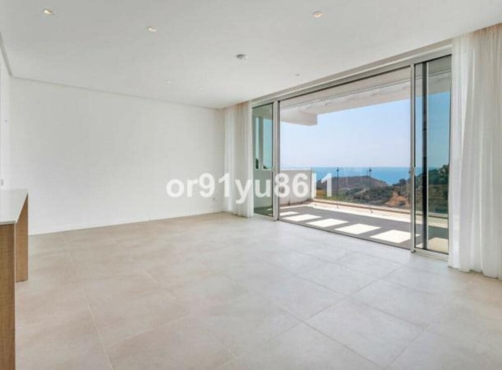 2 slaapkamer Appartement te koop in Ojen met zwembad garage - € 630.000 (Ref: 8772936)