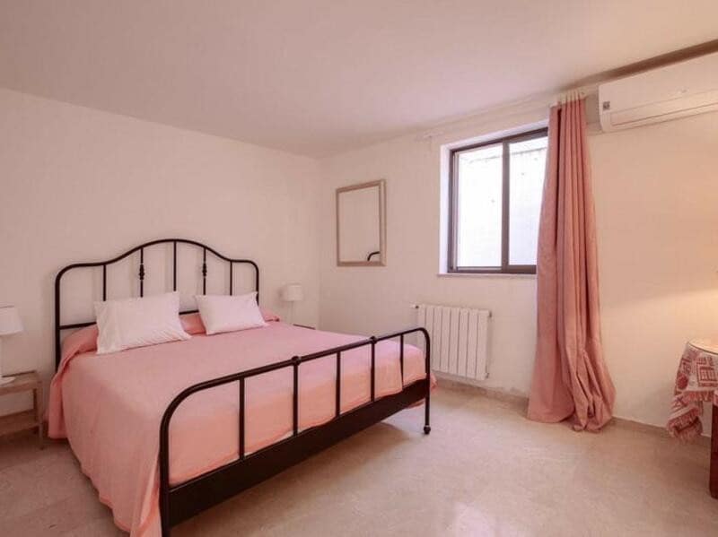 3 soverom Villa til leie i Marbella med svømmebasseng garasje - € 5 500 (Ref: 8777668)