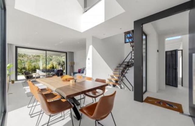 4 chambre Villa/Maison à vendre à El Paraíso, Benahavís avec piscine garage - 2 695 000 € (Ref: 8785815)