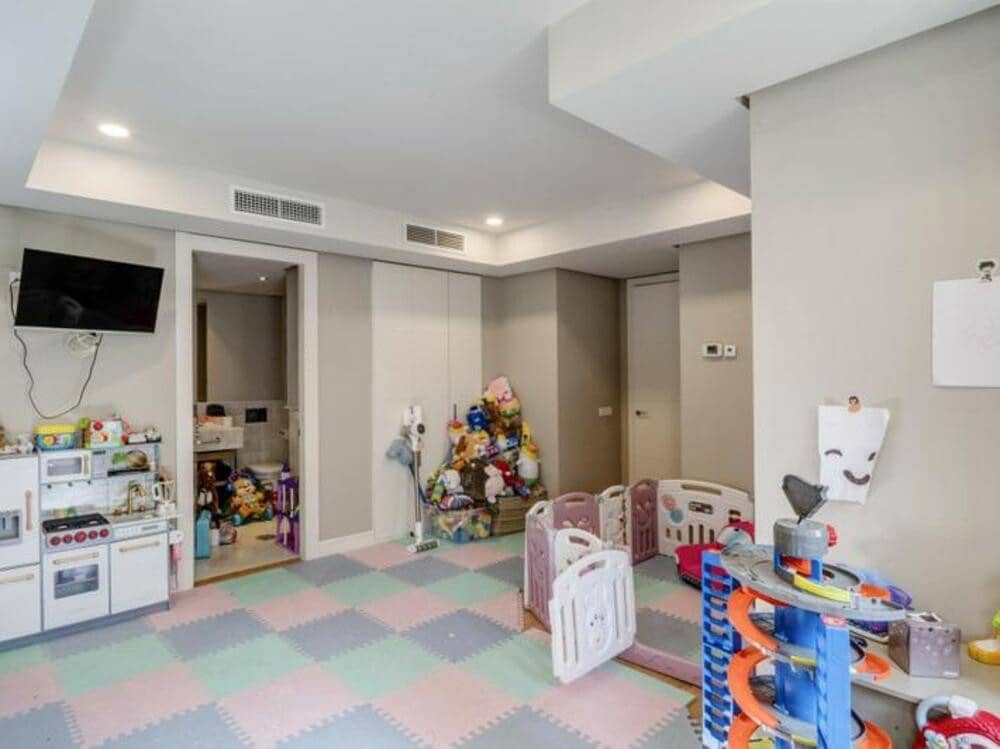 5 soveværelse Villa til salg i Marbella - € 2.250.000 (Ref: 8788862)