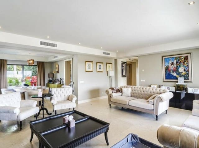 5 chambre Villa/Maison à vendre à Lomas De Marbella, Marbella - 2 250 000 € (Ref: 8788862)