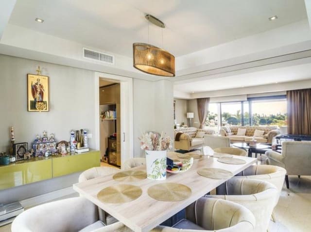 5 sovrum Villa till salu i Lomas De Marbella, Marbella - 2 250 000 € (Ref: 8788862)