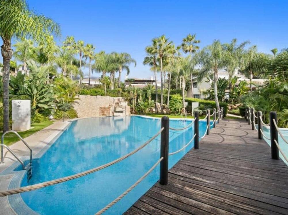 5 sypialnia Willa na sprzedaż w Marbella - 2 250 000 € (Ref: 8788862)