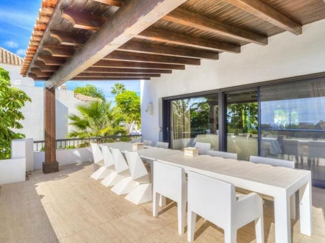 5 sovrum Villa till salu i Lomas De Marbella, Marbella - 2 250 000 € (Ref: 8788862)