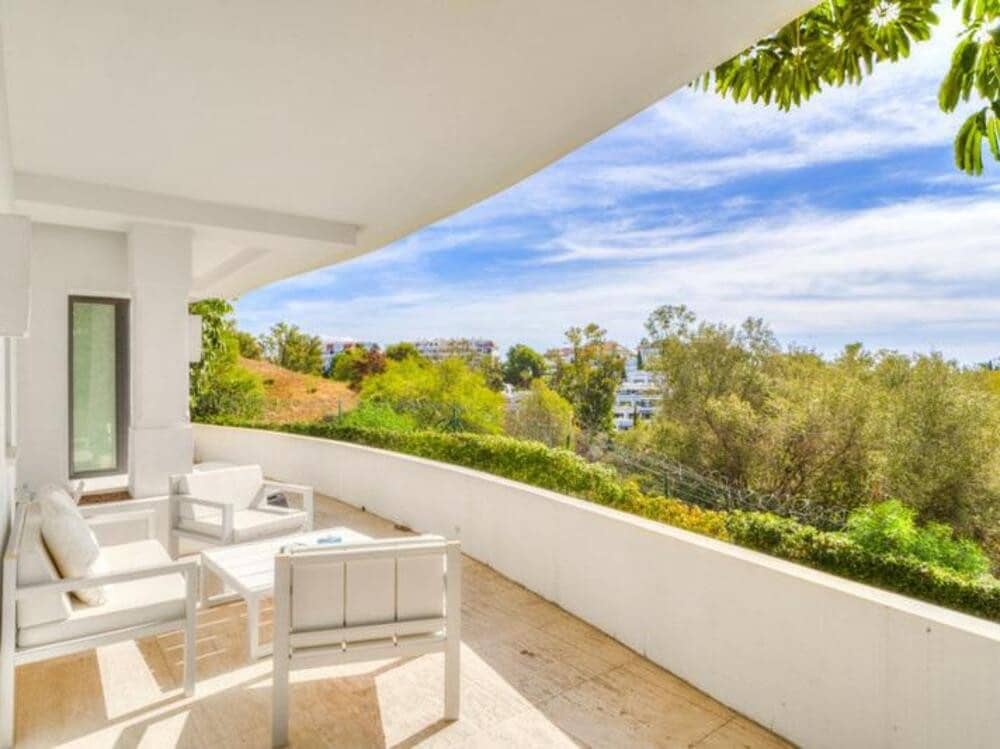5 sypialnia Willa na sprzedaż w Marbella - 2 250 000 € (Ref: 8788862)