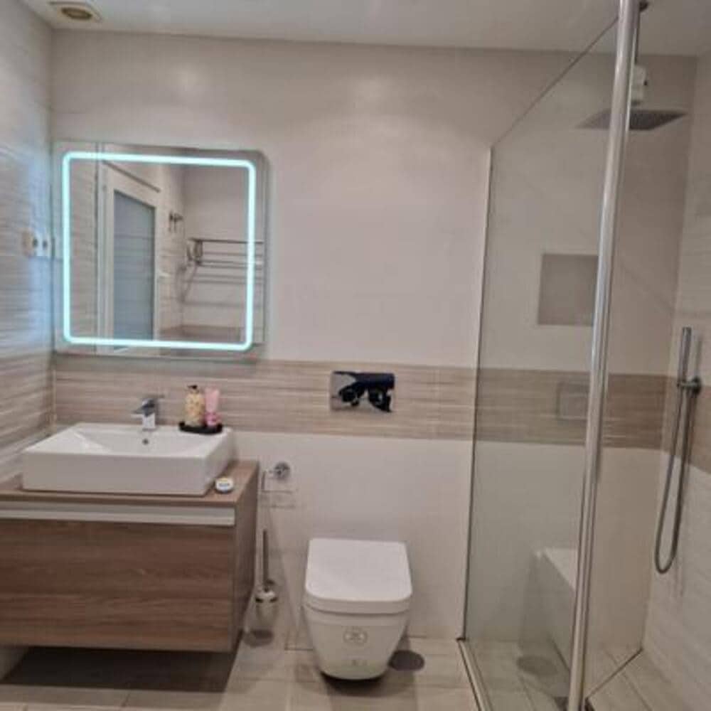 3 slaapkamer Appartement te huur in Marbella met zwembad garage - € 3.850 (Ref: 8788864)