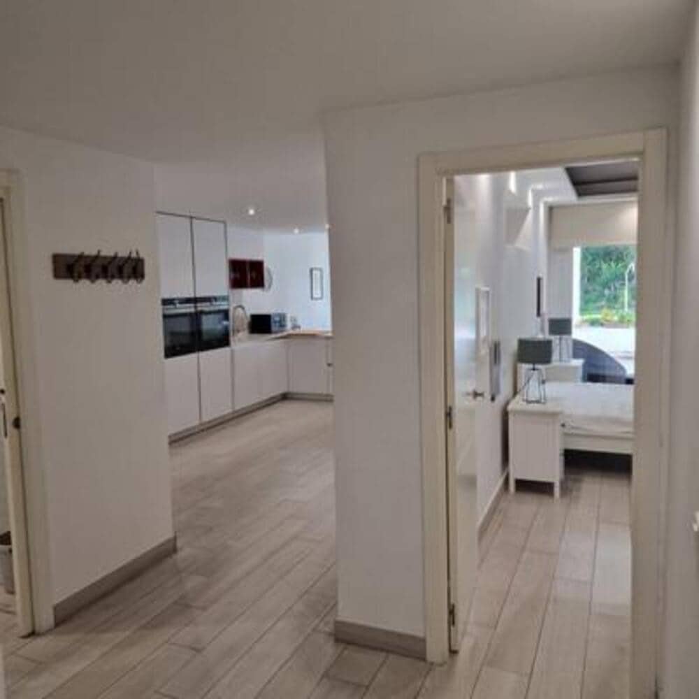 3 slaapkamer Appartement te huur in Marbella met zwembad garage - € 3.850 (Ref: 8788864)