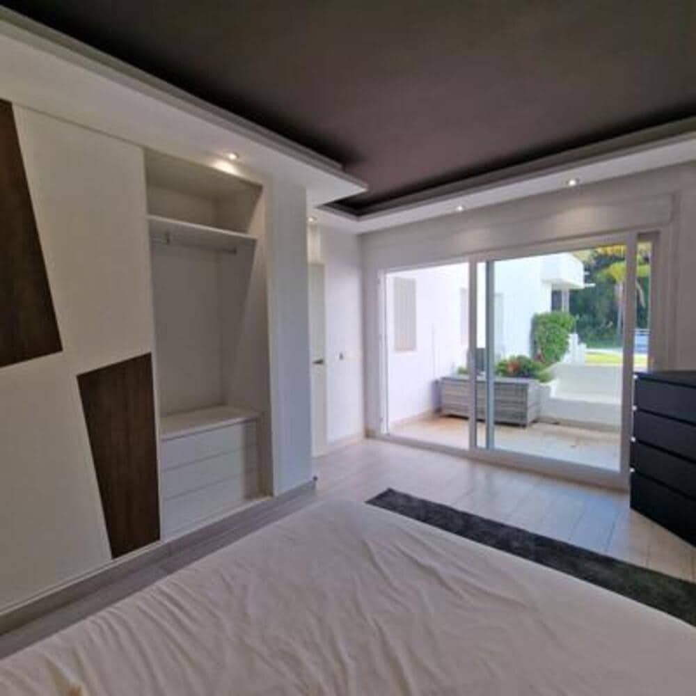 Apartamento de 3 habitaciones en Marbella en alquiler con piscina garaje - 3.850 € (Ref: 8788864)