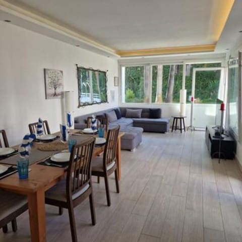3 Zimmer Apartment zu vermieten in Puerto Banus, Marbella mit Pool Garage - 3.850 € (Ref: 8788864)