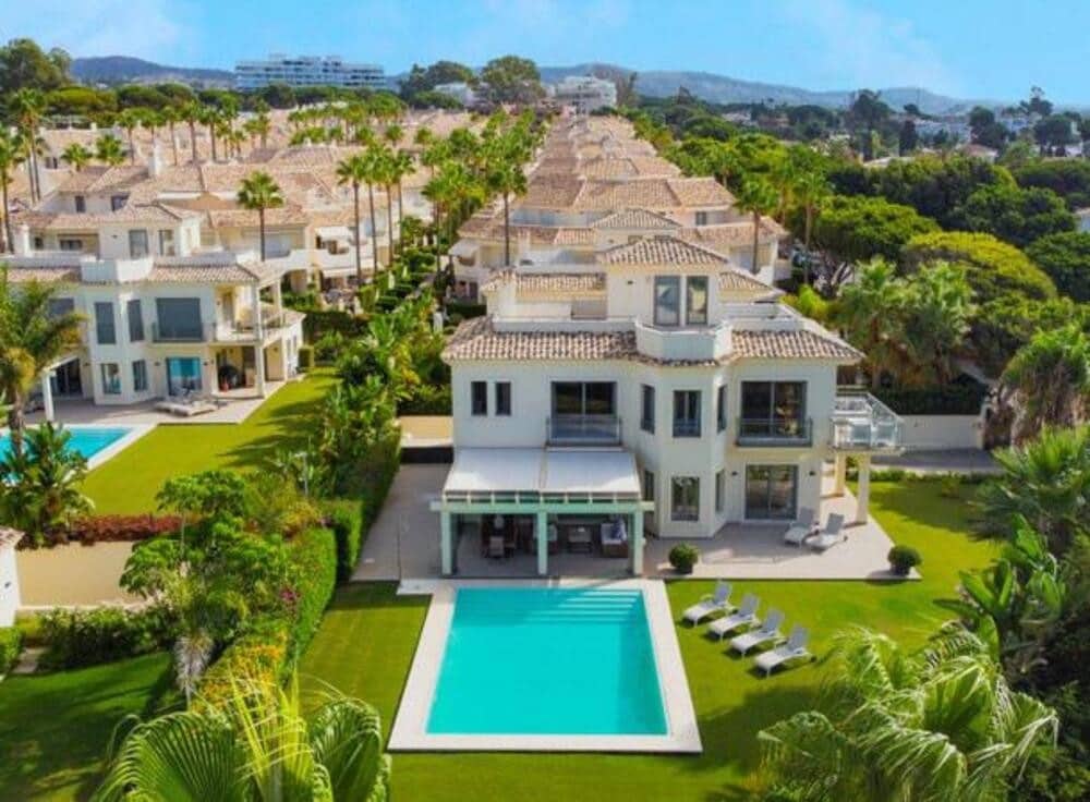 5 soverom Villa til salgs i Marbella med svømmebasseng garasje - € 4 250 000 (Ref: 8791623)